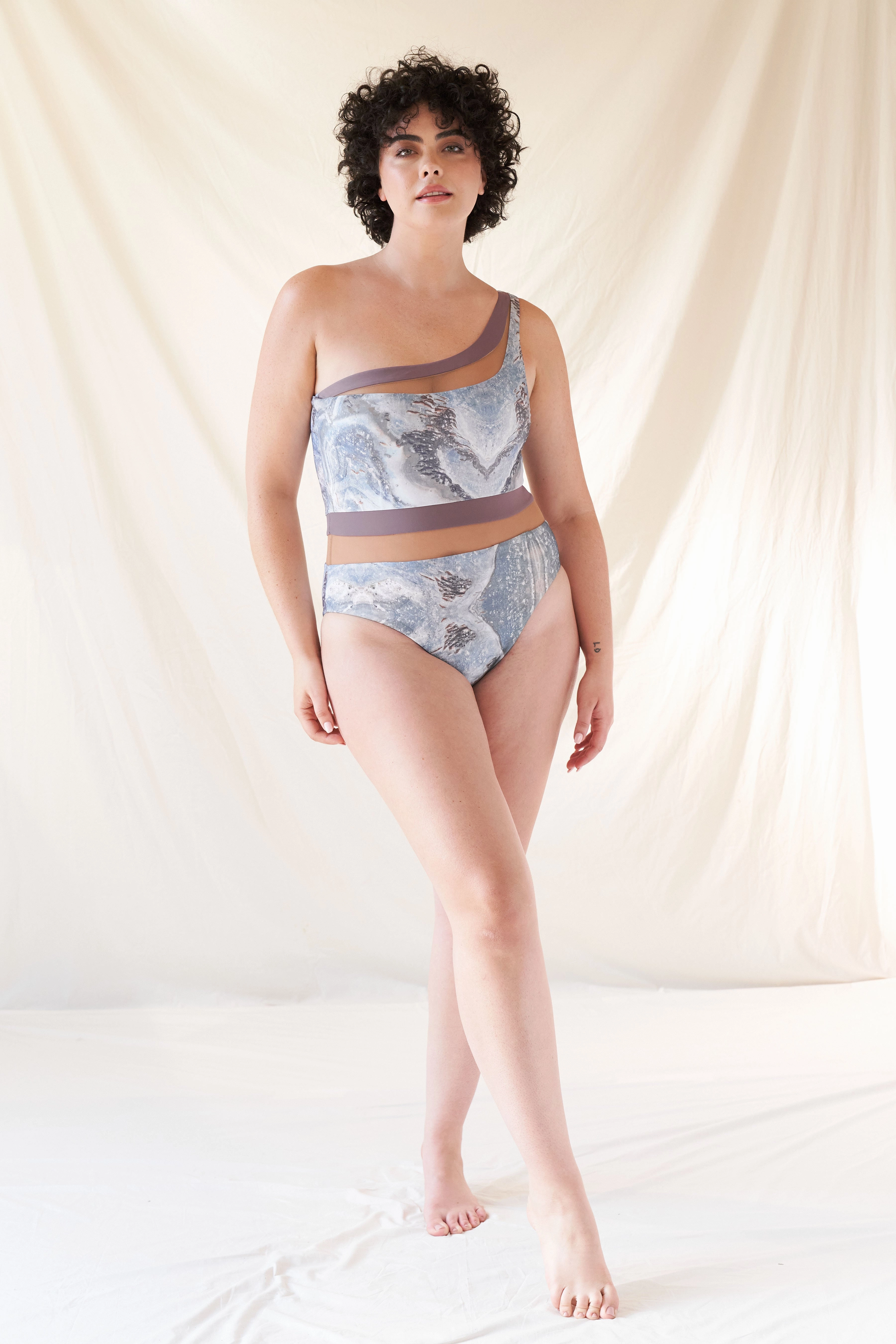 Coast One Piece - Kiki