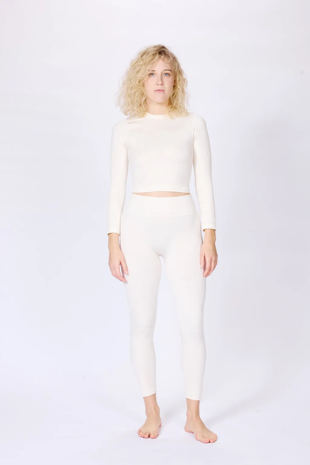 EQUILIBRIUM Wide Ribbed Top | Cream