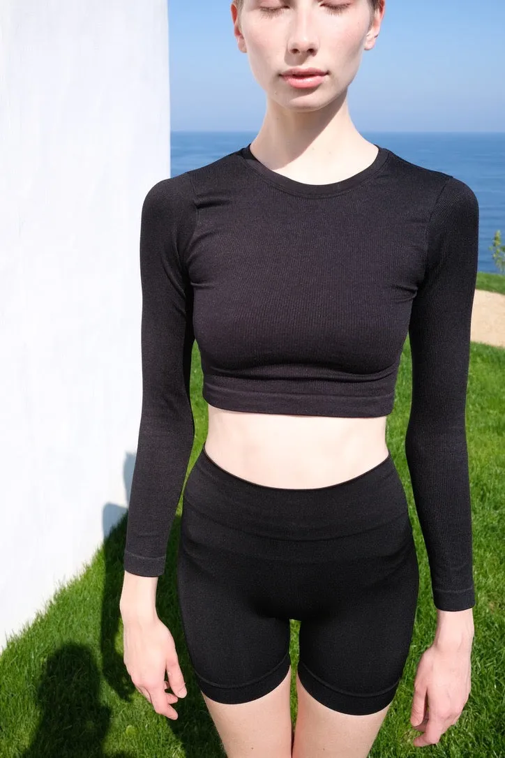 EVOKE Ribbed Long-Sleeve Crop Top | Black