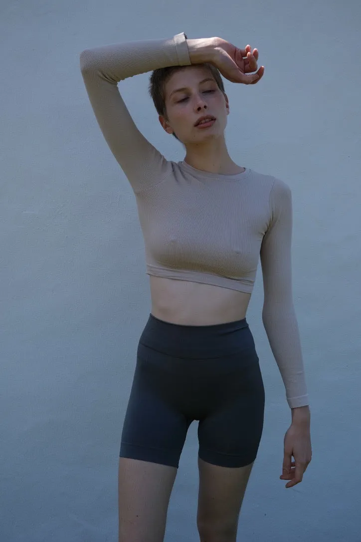 EVOKE Ribbed Long-Sleeve Crop Top | Taupe