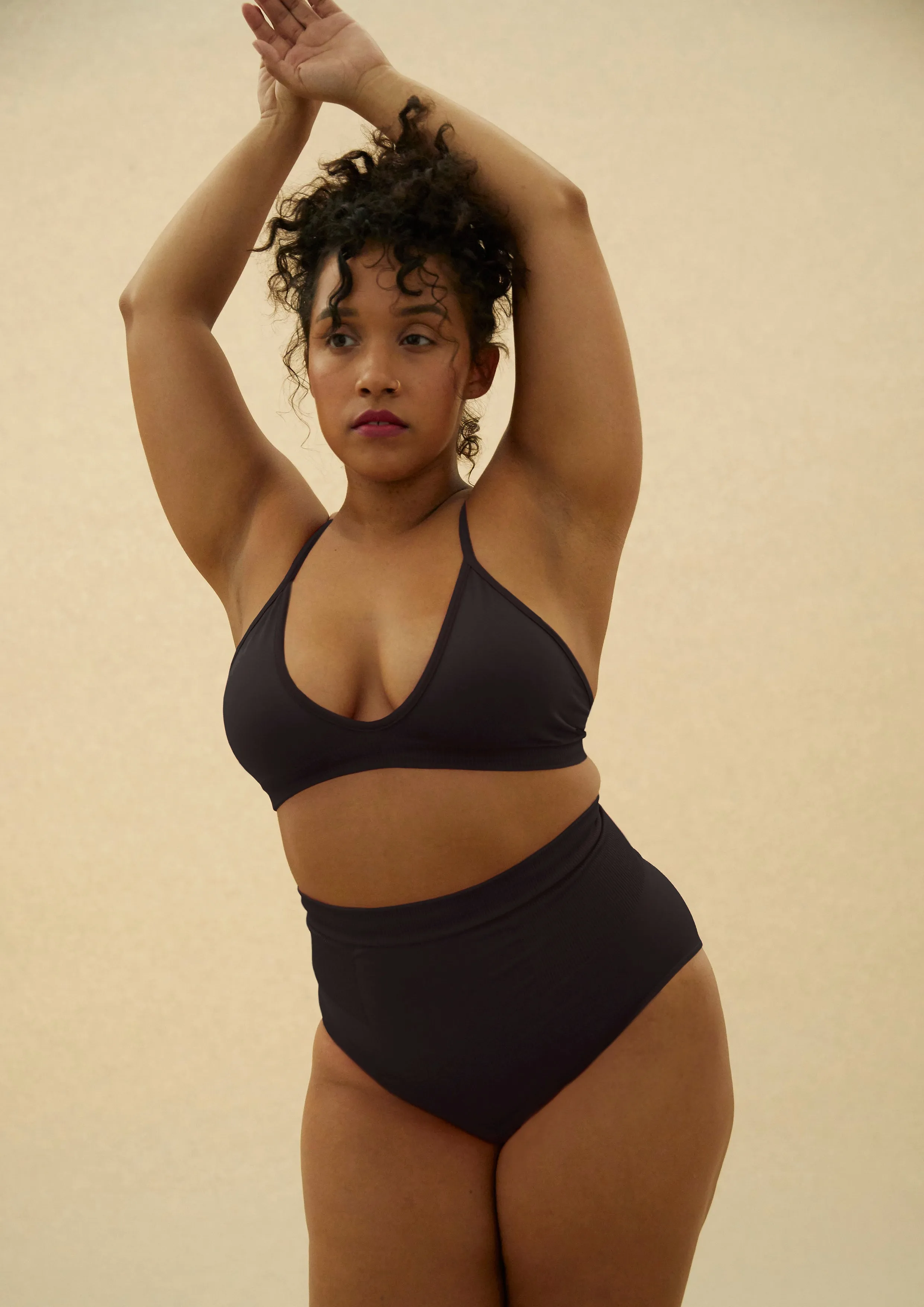 RADIANT Bikini Bottoms | Black