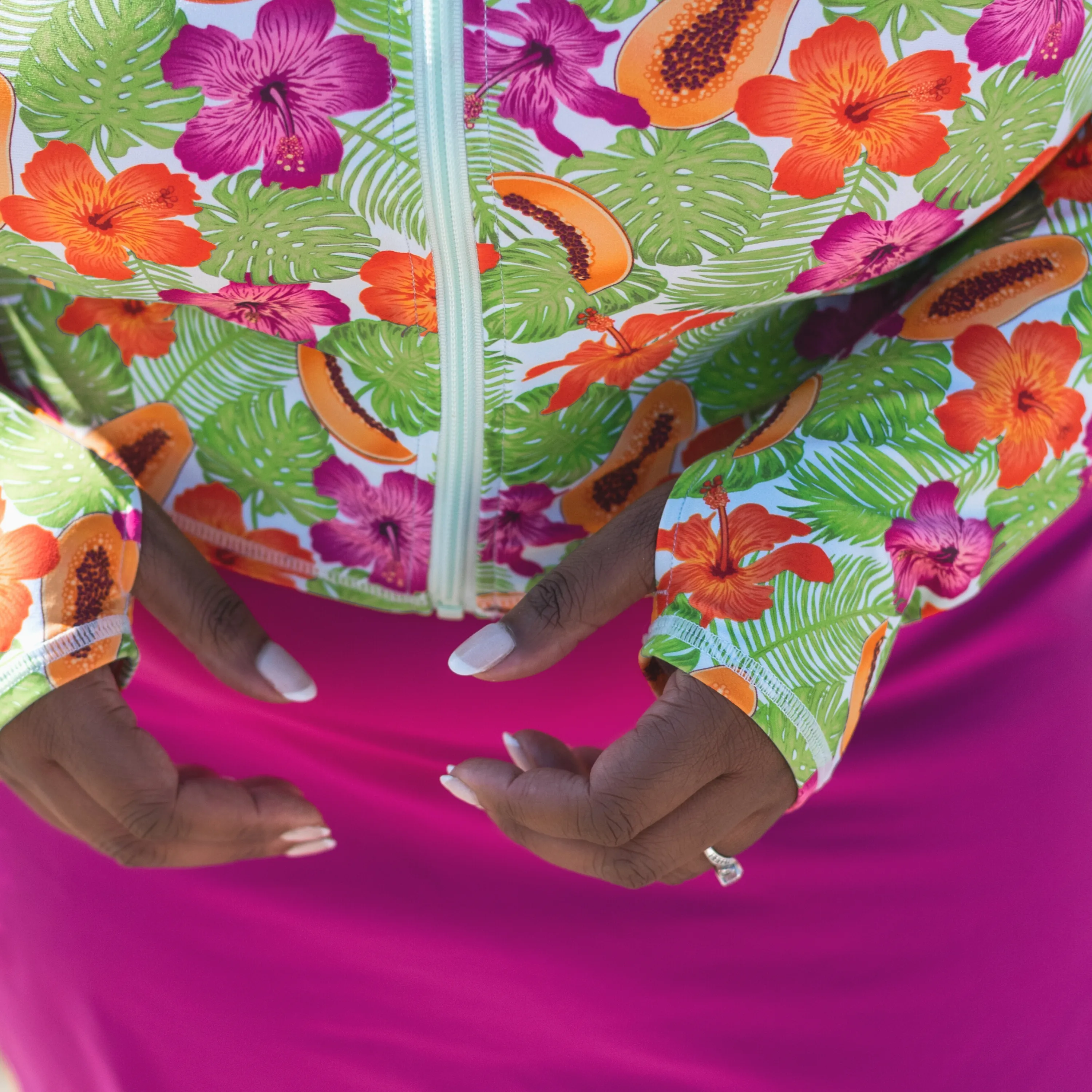 Women's Long Sleeve Crop Rash Guard | Hibiscus
