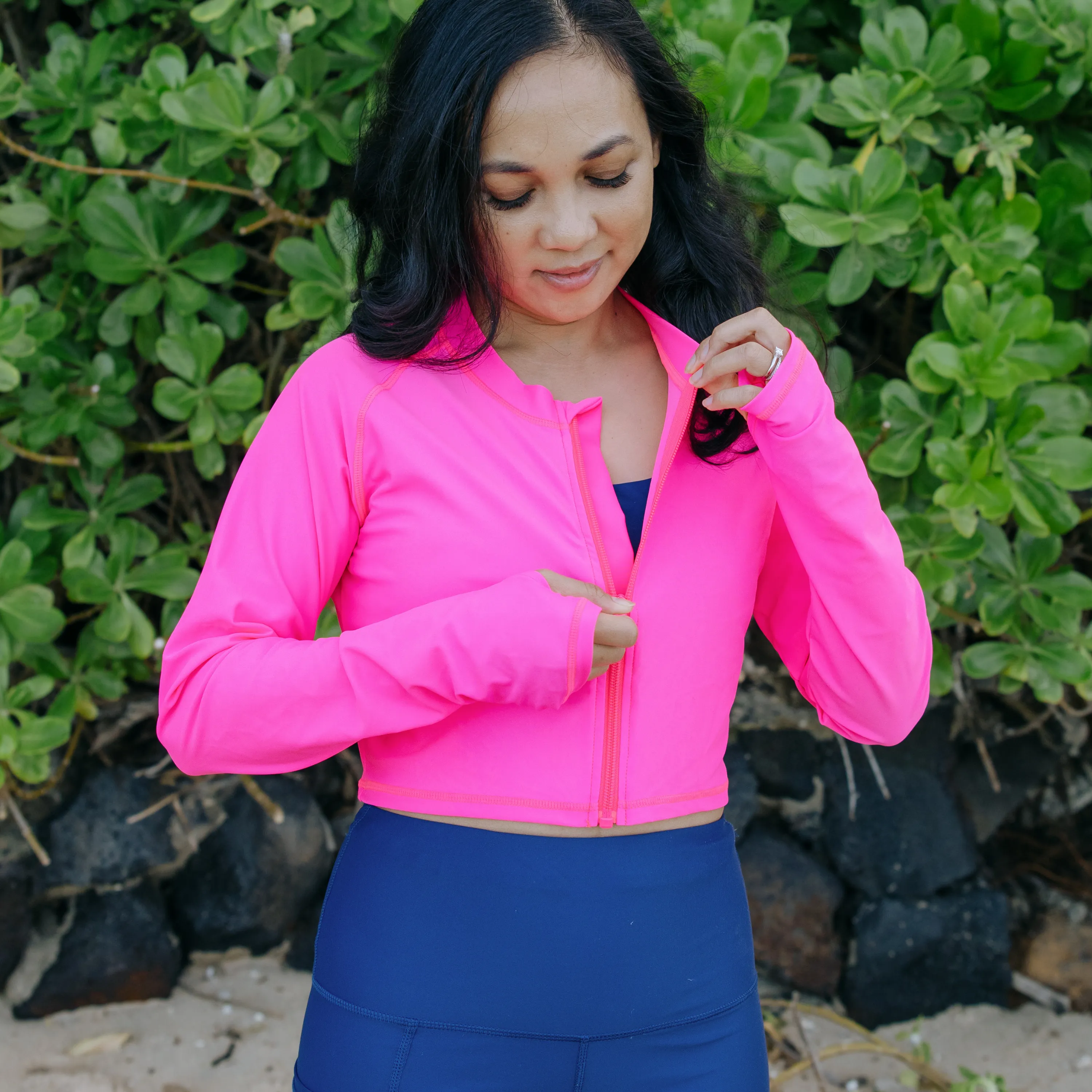 Women's Long Sleeve Crop Rash Guard | Neon Pink
