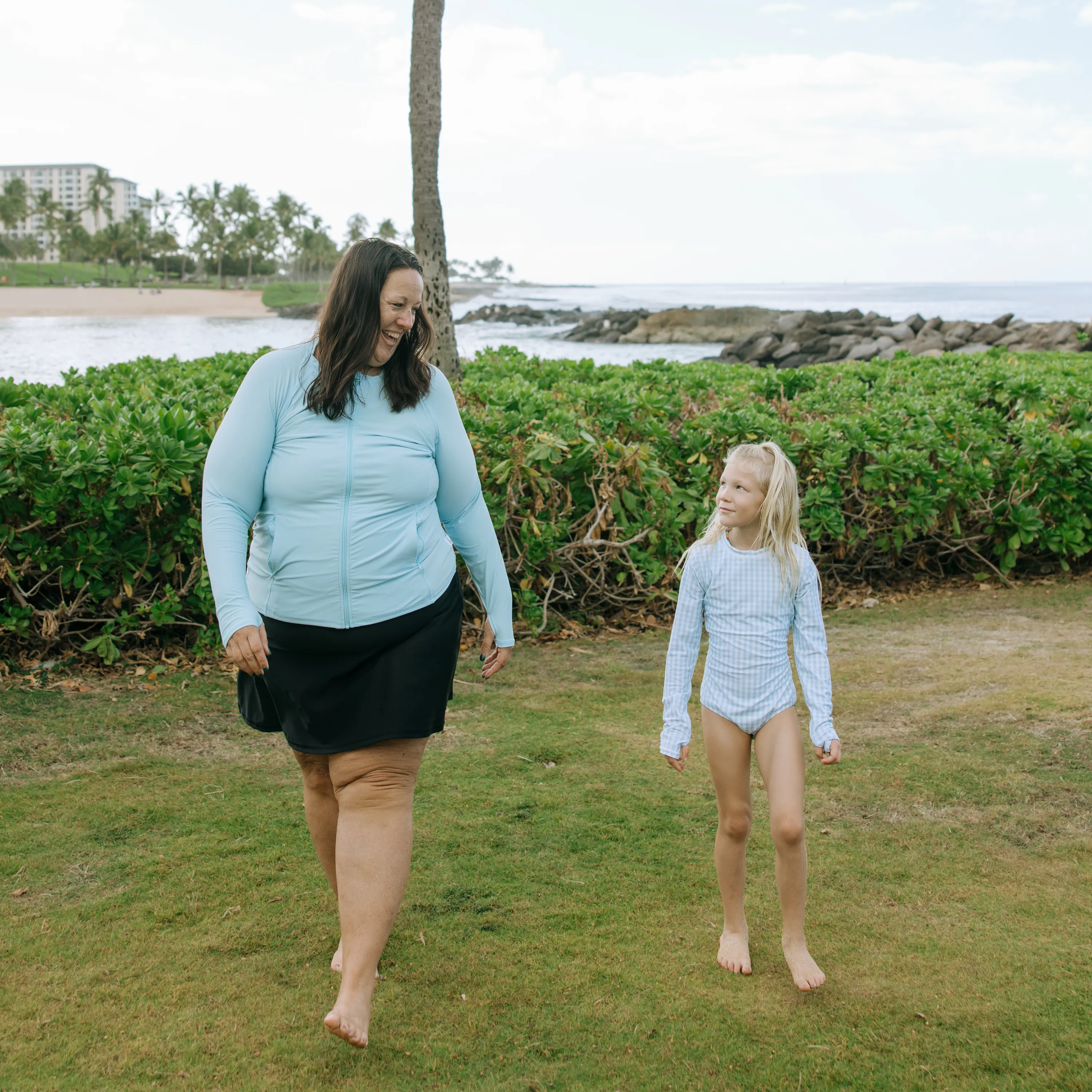Women's Long Sleeve Rash Guard with Pockets | "Dream Blue"